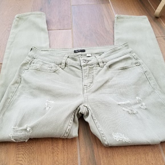 Green Supplies by Union Bay Distressed Jeans - Picture 3 of 5